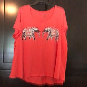 Crown & Ivy Woman Elephant Tee